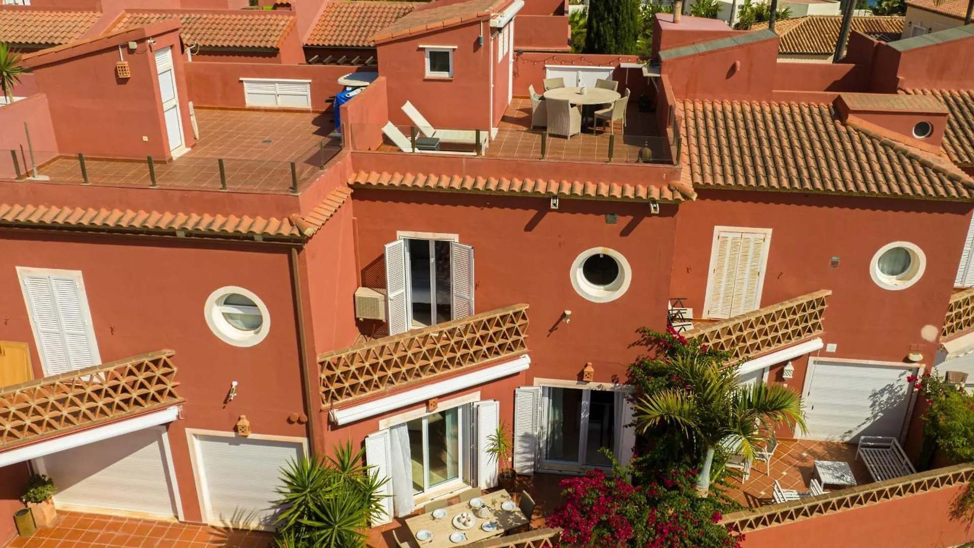Beautiful Frontline Beach Townhouse Marbella 0*,  Spain