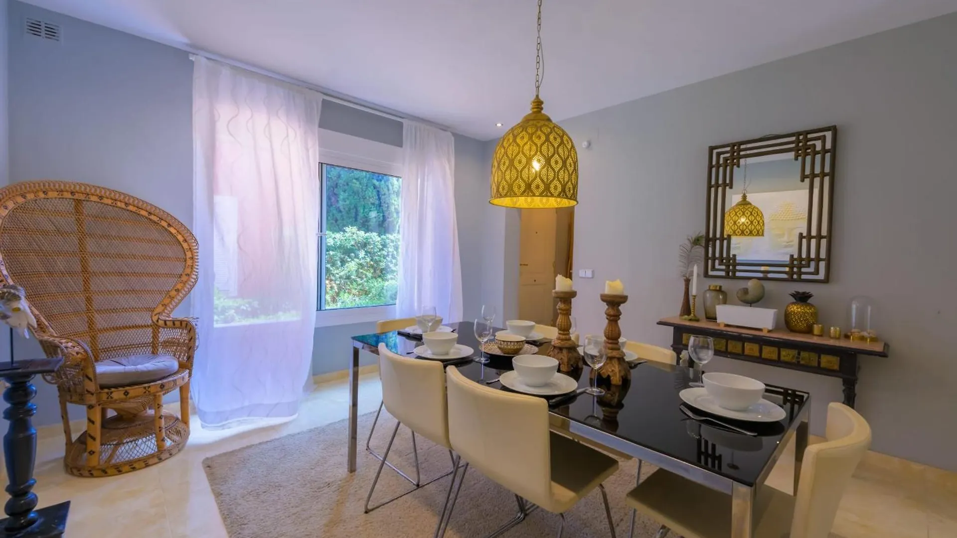 Beautiful Frontline Beach Townhouse Marbella 0*,  Spain